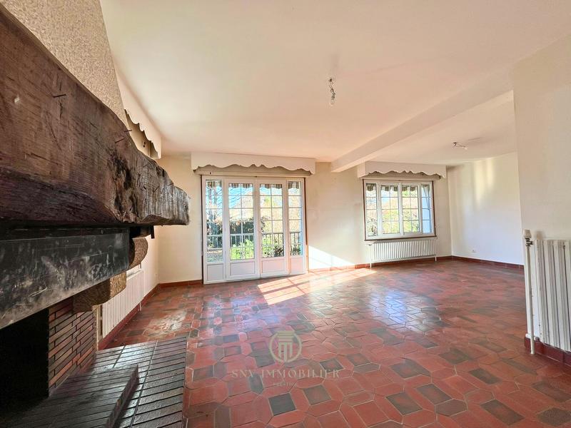 Maison - 162 m² - 6 pièces