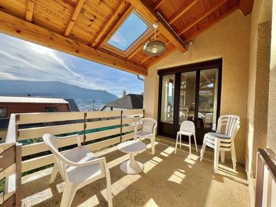 Maison - 110 m² - 8 pièces