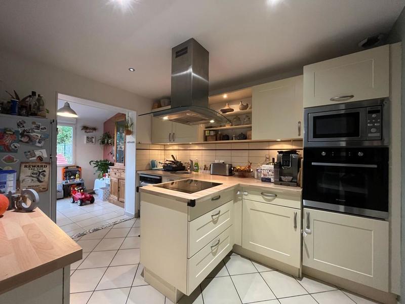 Maison - 100 m² - 5 pièces