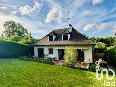 Maison - 130 m² - 8 pièces