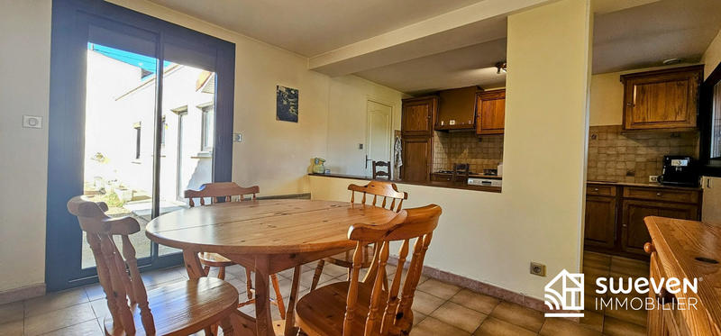 Maison traditionnelle - 125 m² - 5 pièces