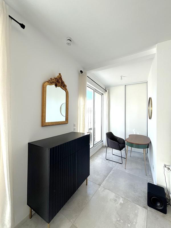 Appartement - 80 m² - 3 pièces