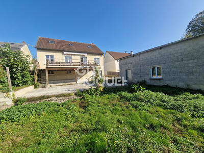 Maison - 110 m² - 5 pièces