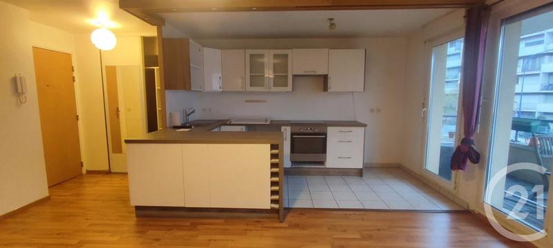 Appartement - 60 m² - 3 pièces