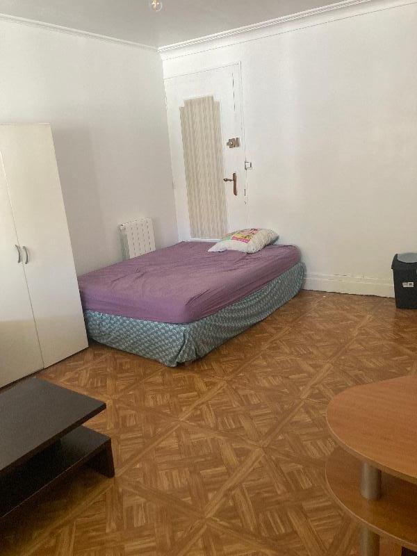 Chambre - 20 m² - 1 pièce