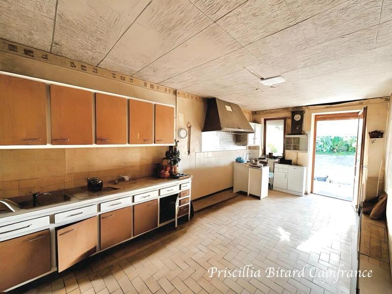 Maison - 93 m² - 5 pièces