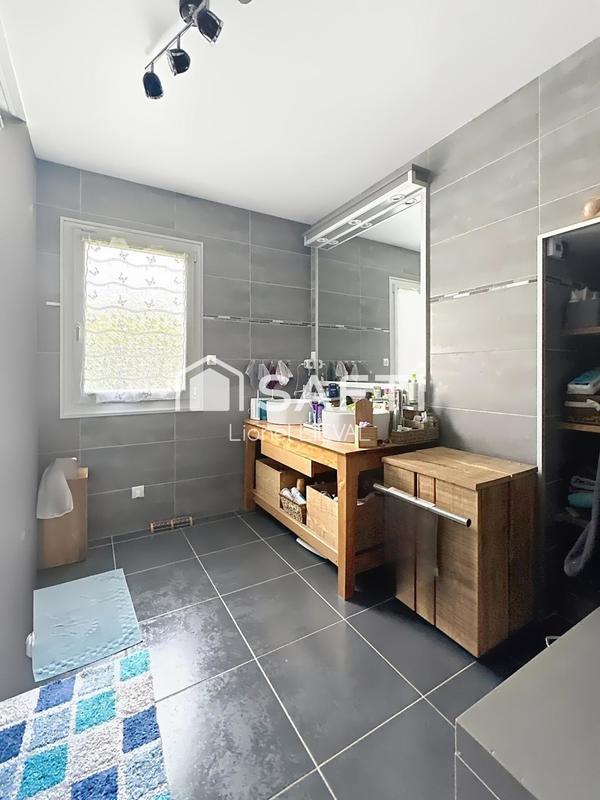 Maison - 150 m² - 7 pièces