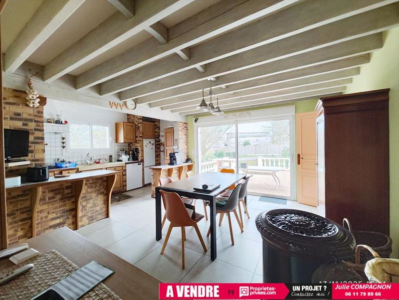 Maison - 206 m² - 10 pièces