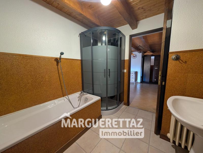 Ferme - 300 m² - 11 pièces