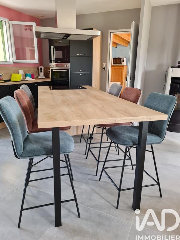 Maison - 96 m² - 4 pièces