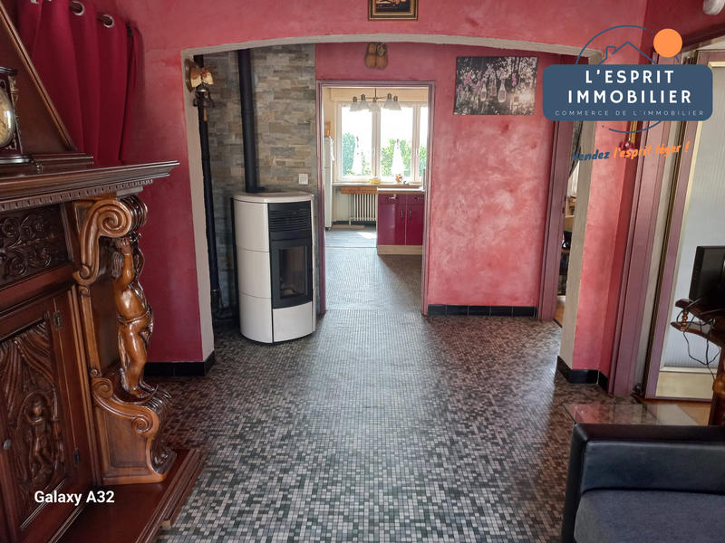 Maison ancienne - 163 m² - 8 pièces