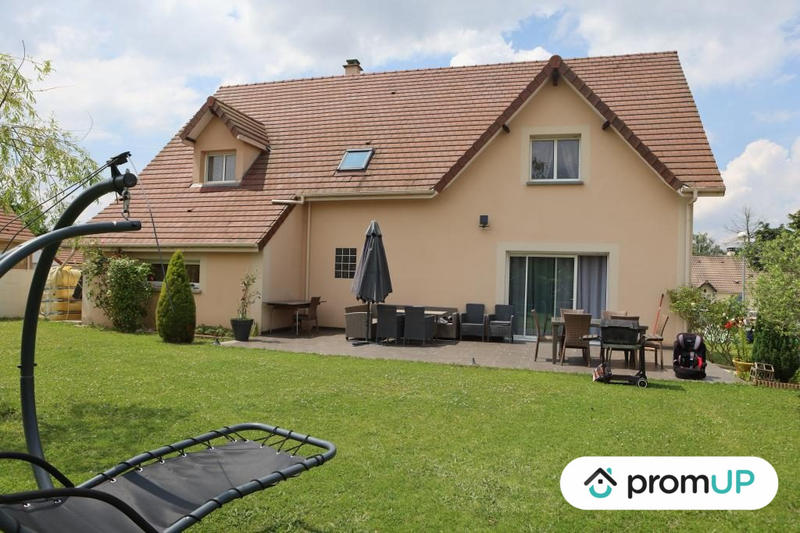 Maison contemporaine - 221 m² - 6 pièces