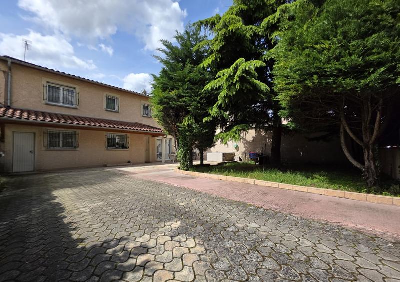 Maison ancienne - 196 m² - 5 pièces