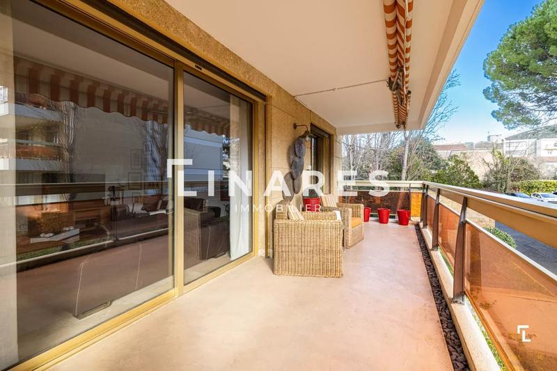 Appartement - 101 m² - 3 pièces