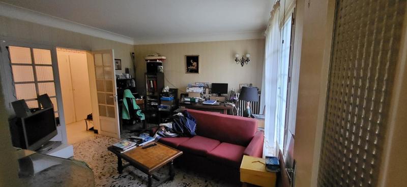 Maison - 272 m² - 10 pièces