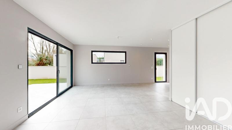 Maison - 86 m² - 4 pièces