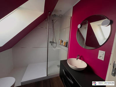 Maison - 90 m² - 4 pièces