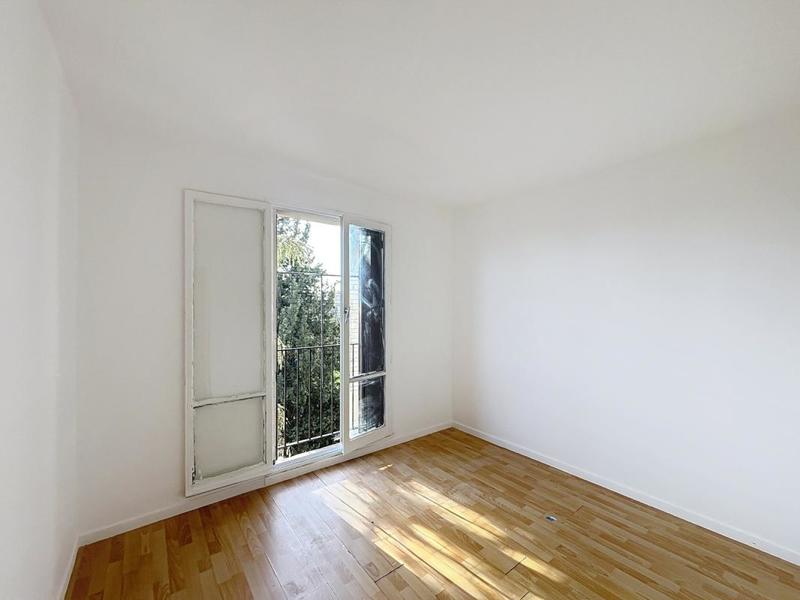 Appartement - 79 m² - 5 pièces