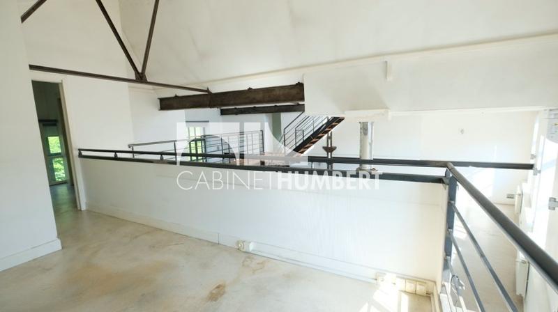 Loft - 177 m² - 5 pièces