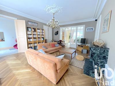 Maison de ville - 192 m² - 7 pièces