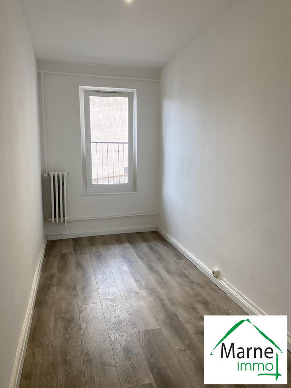 Appartement - 95 m² - 5 pièces