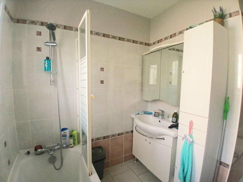 Maison - 82 m² - 6 pièces