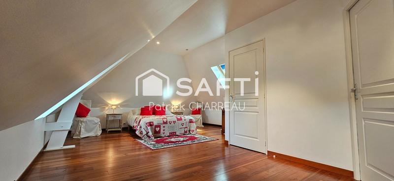 Maison - 130 m² - 5 pièces