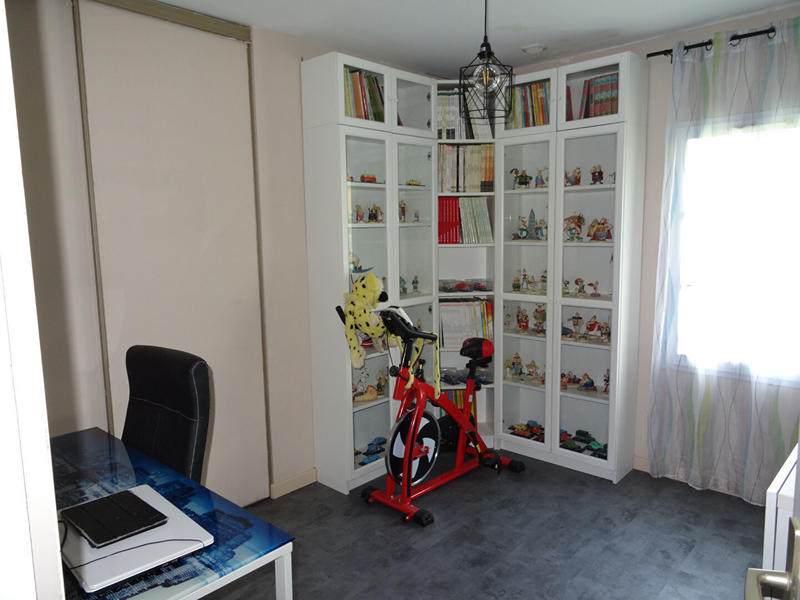 Maison - 167 m² - 8 pièces