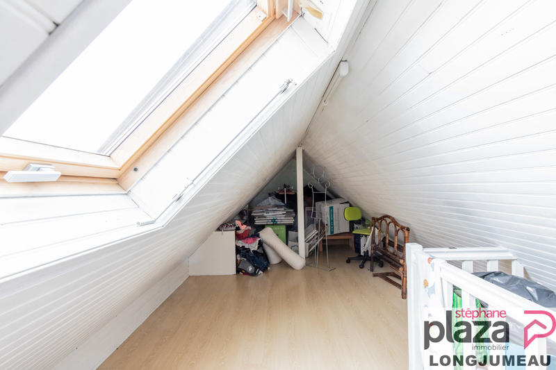 Appartement - 100 m² - 5 pièces