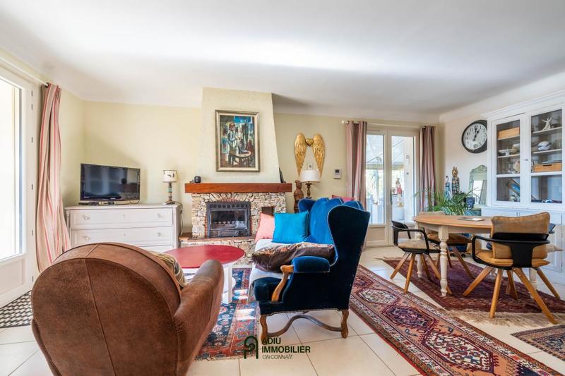 Maison - 110 m² - 6 pièces