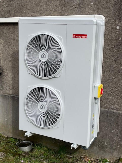 Maison en pierre - 195 m² - 9 pièces