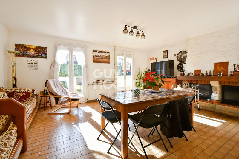 Maison - 111 m² - 5 pièces