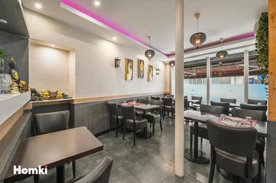 Local commercial - 97 m² - 4 pièces