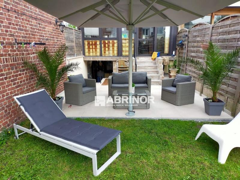 Maison - 101 m² - 5 pièces