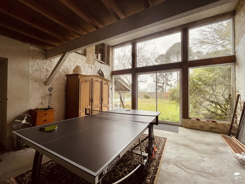 Maison - 180 m² - 7 pièces