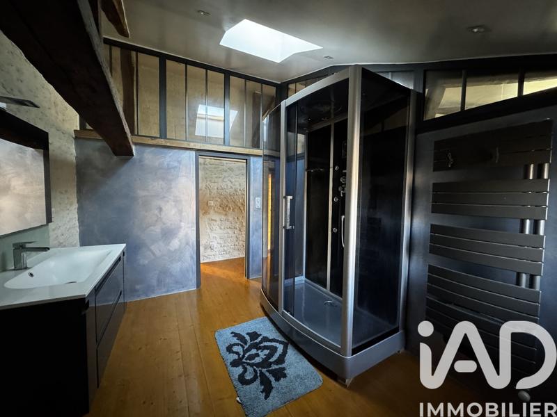 Maison de ville - 271 m² - 9 pièces