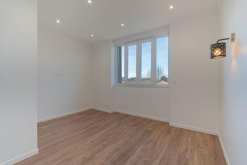 Maison - 111 m² - 6 pièces