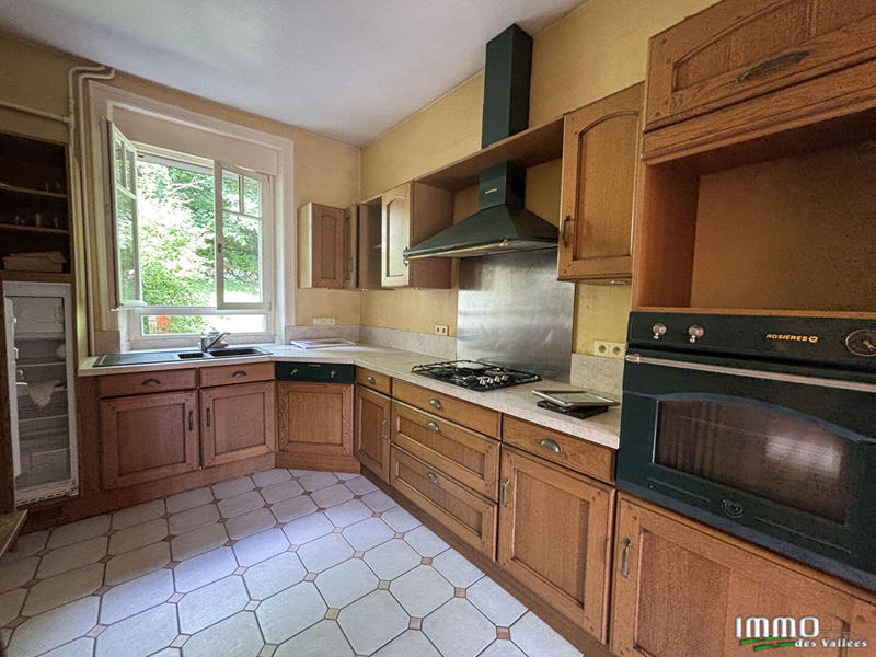 Maison - 142 m² - 7 pièces