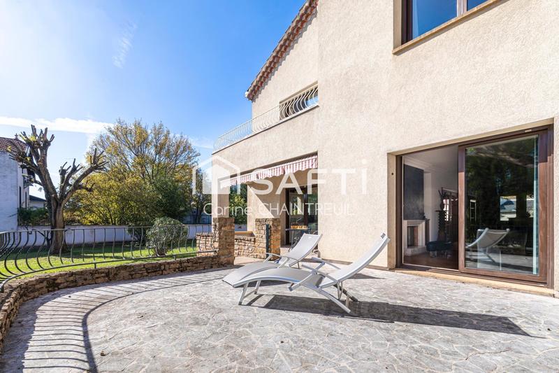 Maison - 178 m² - 7 pièces