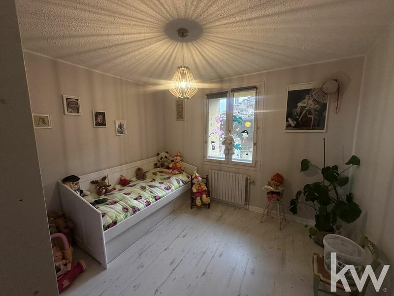 Maison - 168 m² - 7 pièces