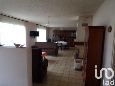 Maison - 104 m² - 4 pièces