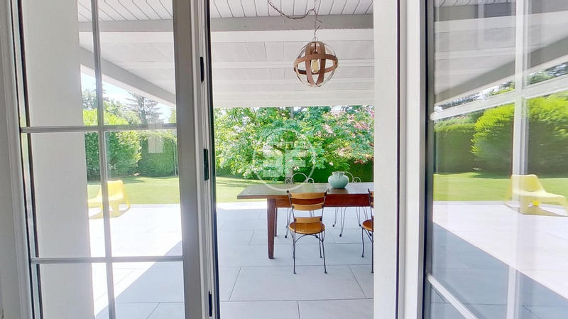 Maison - 142 m² - 6 pièces