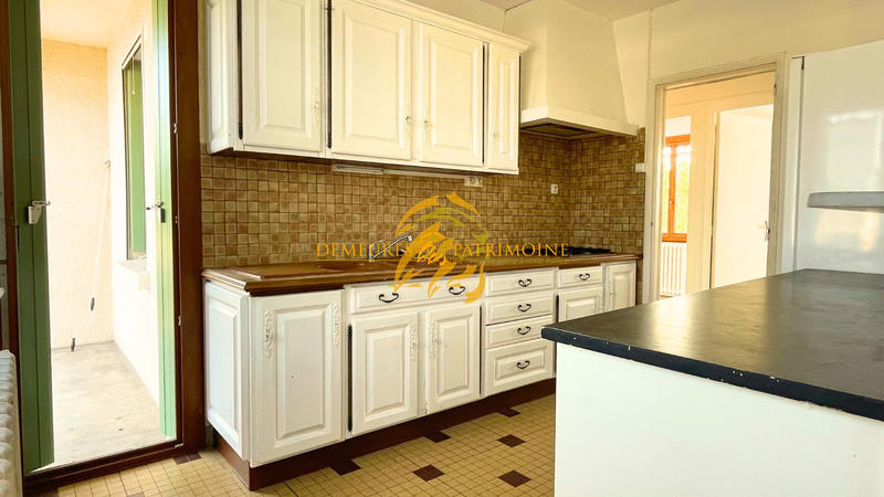 Maison - 110 m² - 4 pièces