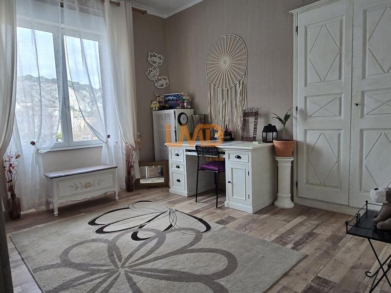 Appartement - 123 m² - 5 pièces