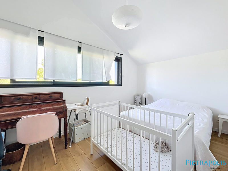 Maison contemporaine - 180 m² - 7 pièces