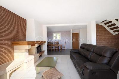 Maison - 104 m² - 5 pièces