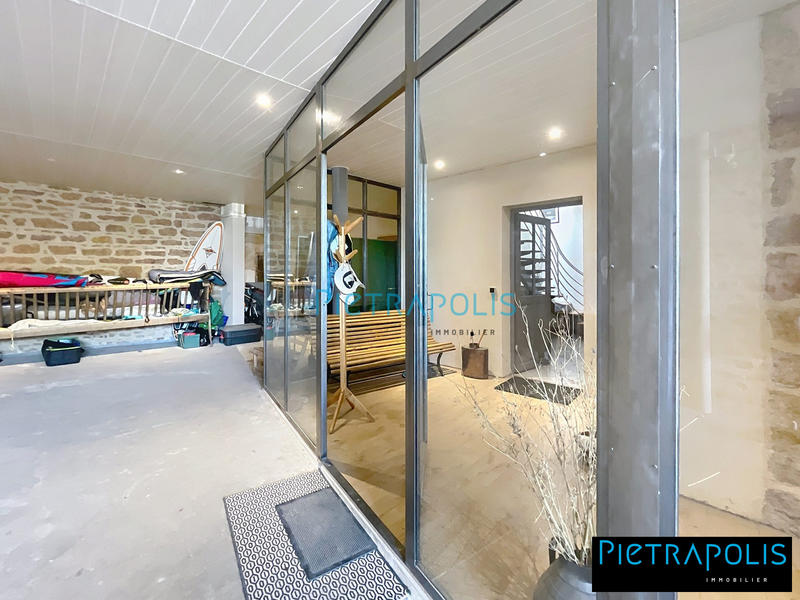 Appartement - 170 m² - 4 pièces