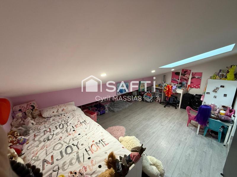 Maison - 155 m² - 7 pièces