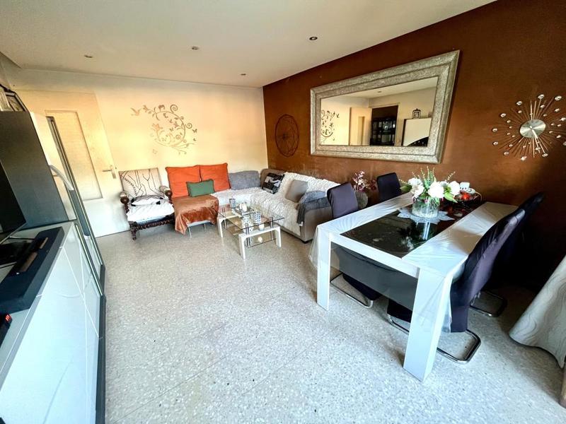 Appartement - 60 m² - 3 pièces