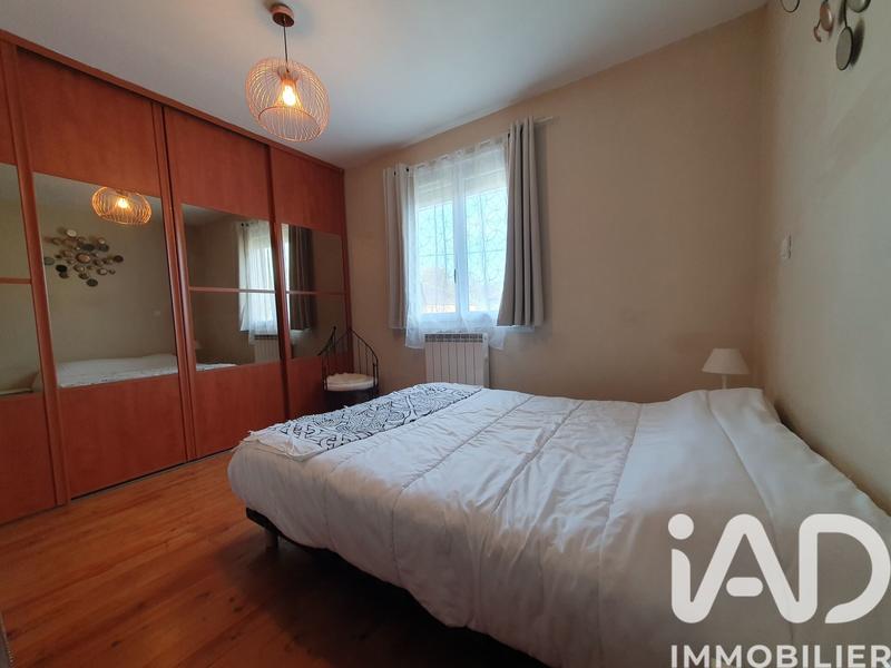 Maison - 93 m² - 4 pièces